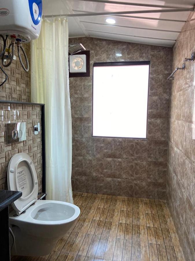 Dhanlaxmi Apartments Шимла Екстериор снимка