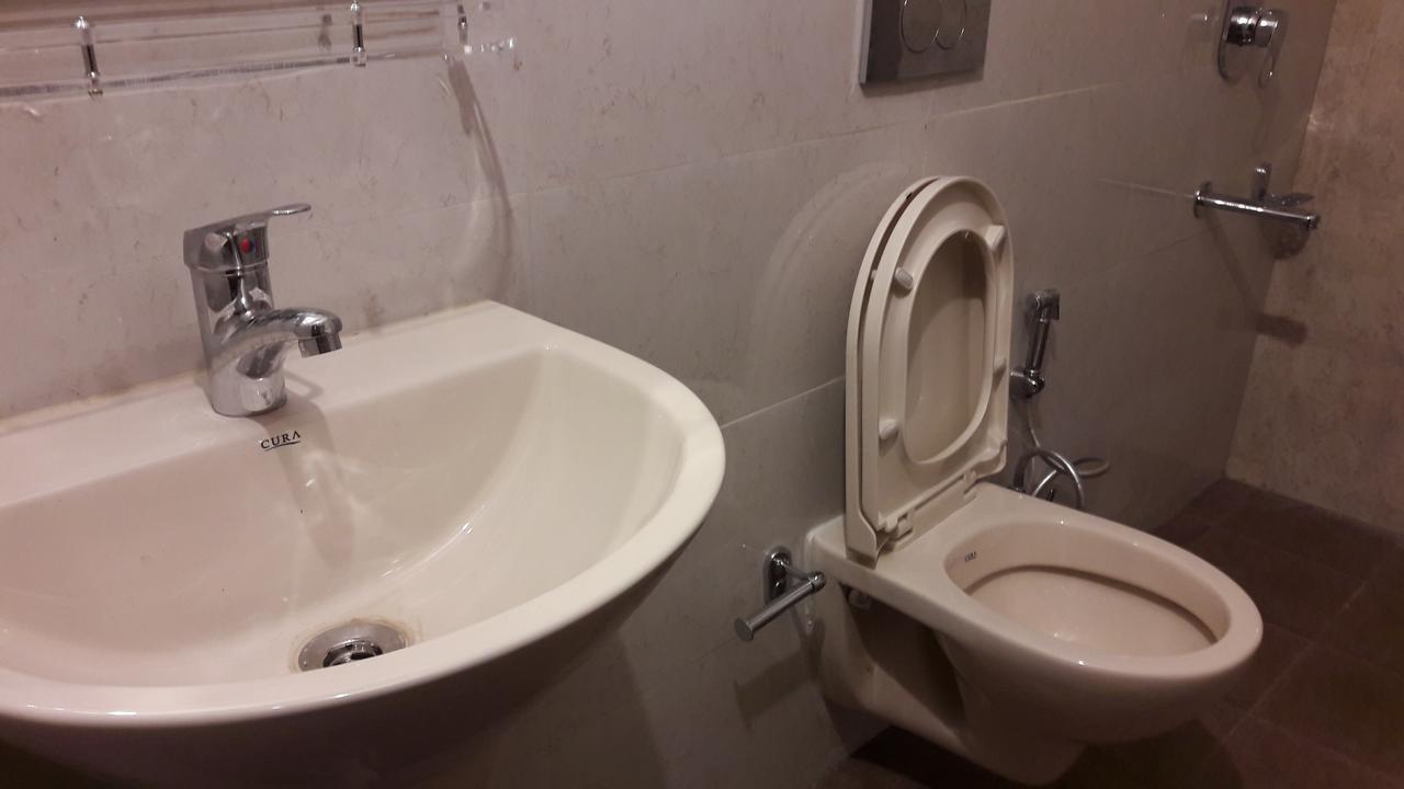 Dhanlaxmi Apartments Шимла Екстериор снимка