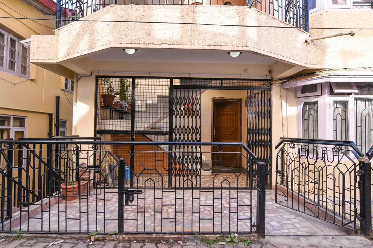 Dhanlaxmi Apartments Шимла Екстериор снимка