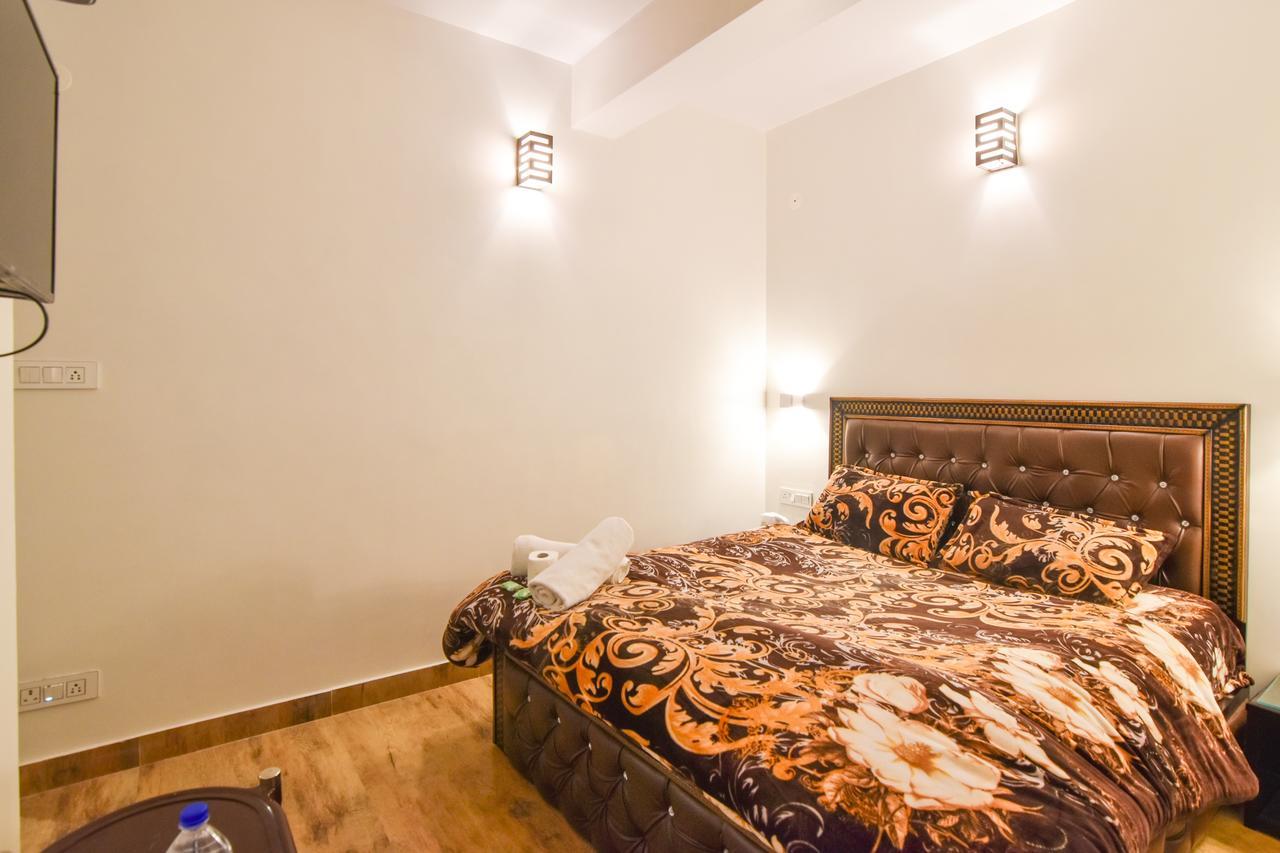 Dhanlaxmi Apartments Шимла Екстериор снимка