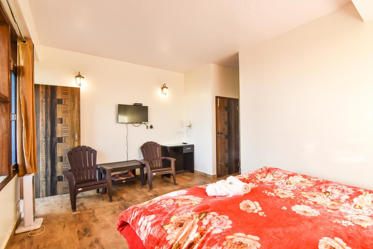 Dhanlaxmi Apartments Шимла Екстериор снимка