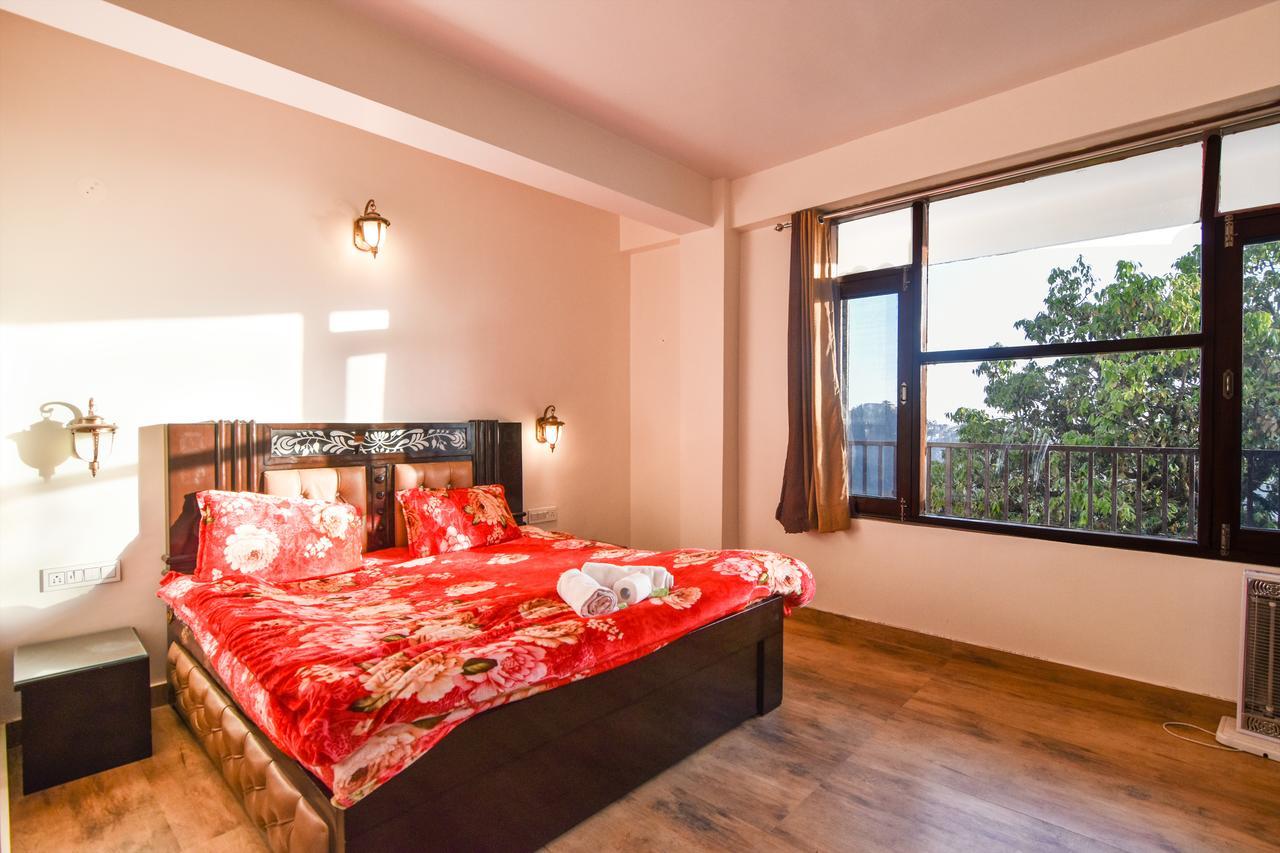 Dhanlaxmi Apartments Шимла Екстериор снимка