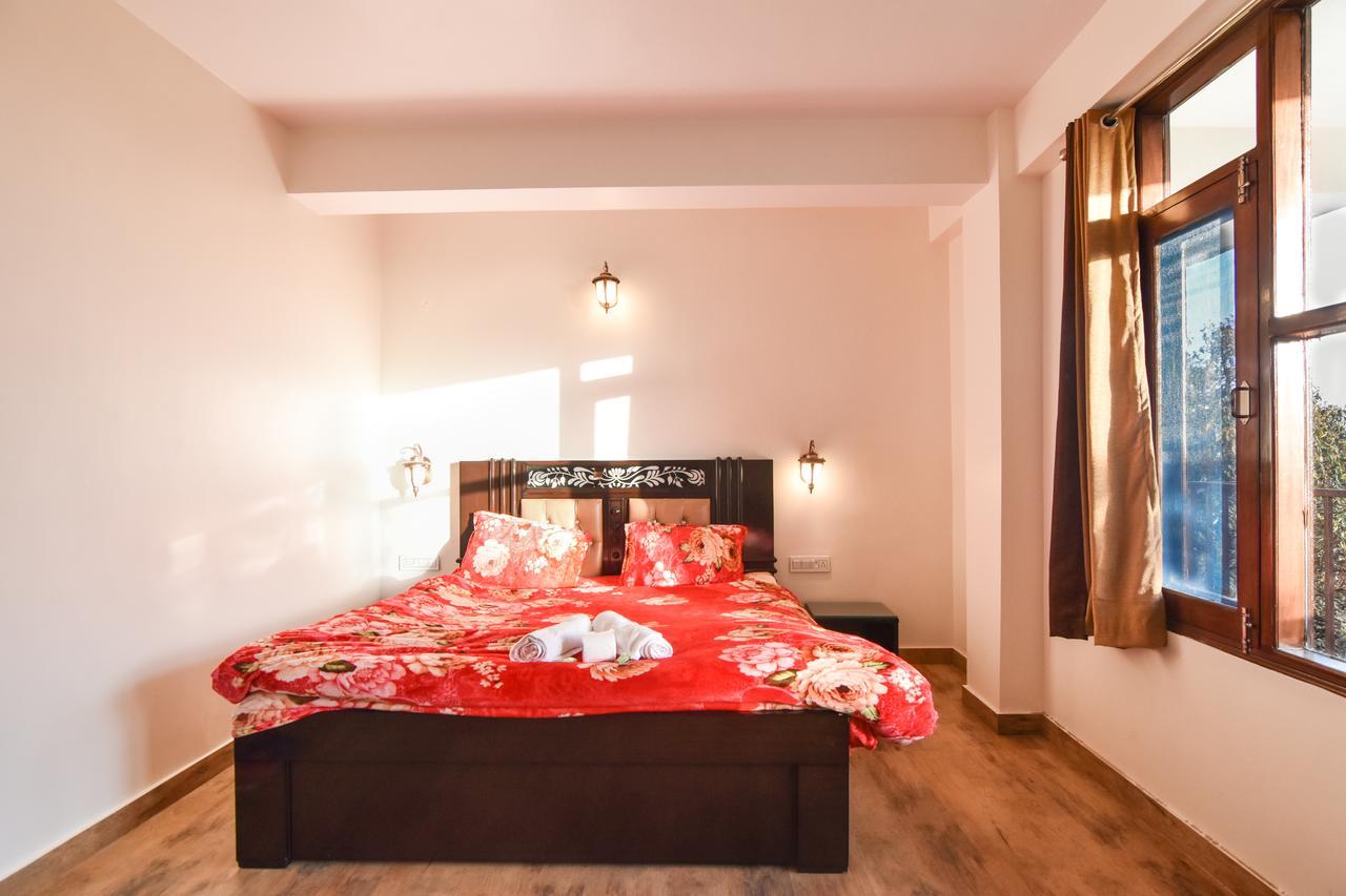 Dhanlaxmi Apartments Шимла Екстериор снимка